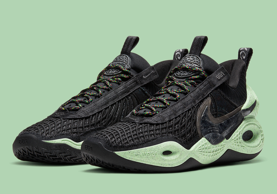 Nike Cosmicunityの特徴やspecをまとめてみた アンソニー デイビスが履いていた新作バッシュ バッシュ Com