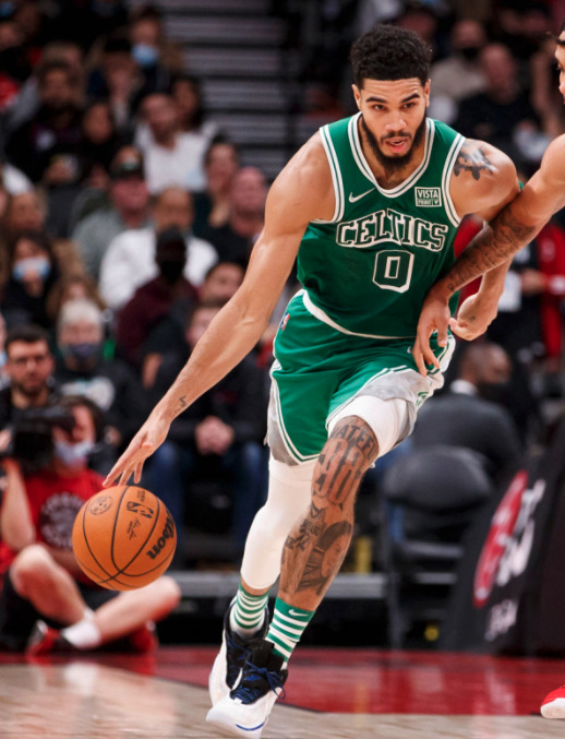 随時更新】ジェイソン・テイタム(JAYSON TATUM)が現在までに履いていた 