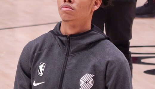 アンファーニー・サイモンズの着用バッシュまとめ【2025-26シーズン最新】