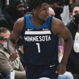 アンソニー・エドワーズ