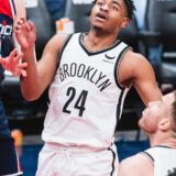 カム・トーマス