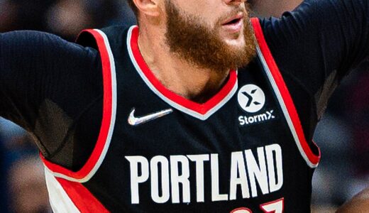 ユスフ・ヌルキッチの着用バッシュまとめ【2025-26シーズン最新】