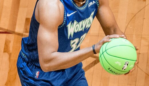 カール・アンソニー・タウンズの着用バッシュまとめ【2025-26シーズン最新】