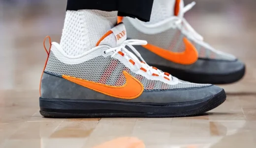 デビン・ブッカー、Nike Book 2 “Mandarin” PEを披露！Air Max 95 “Bright Mandarin”からインスパイアされたオレンジ×グレー