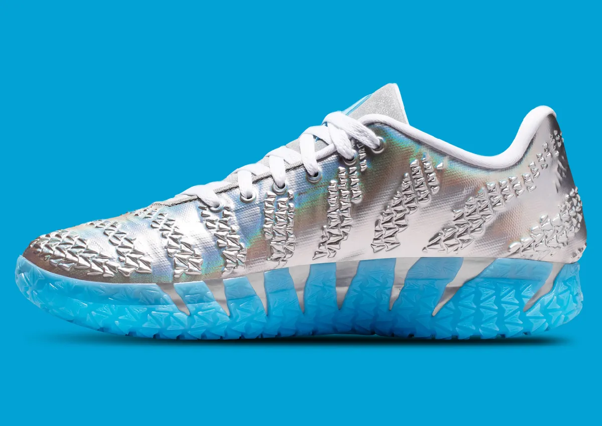 Jurassic Park × Nike Ja 3 Metallic Silver サイドビュー