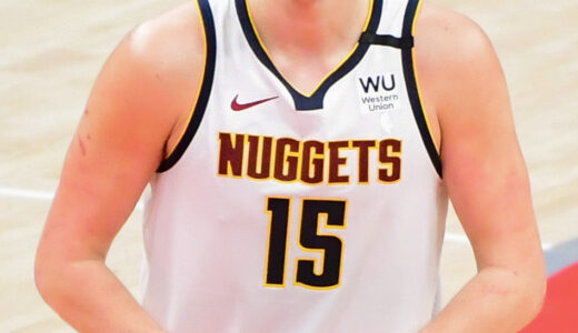 ニコラ・ヨキッチの着用バッシュまとめ【2025-26シーズン最新】