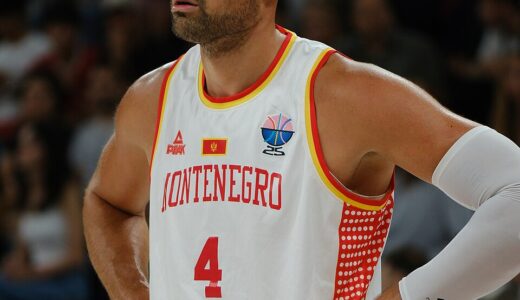 ニコラ・ブチェビッチの着用バッシュまとめ【2025-26シーズン最新】