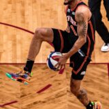 オビ・トッピン