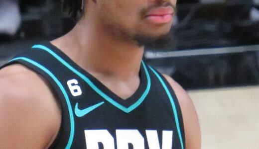 シェードン・シャープの着用バッシュまとめ【2025-26シーズン最新】