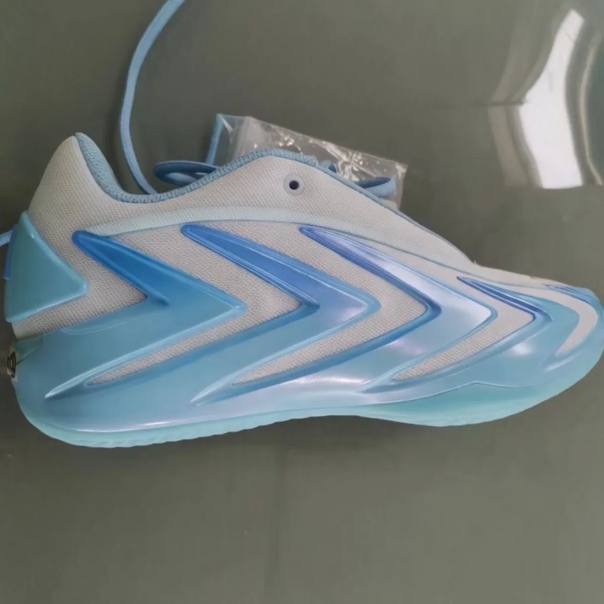 adidas AE 3 Sky Tint Bliss Blue KH8537
