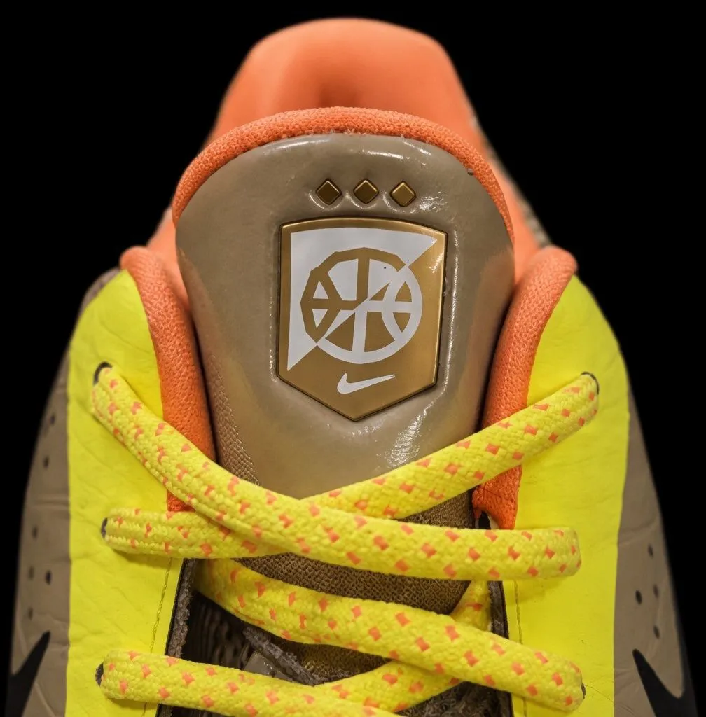 Nike Kobe 5 Protro EYBL タン EYBLロゴ