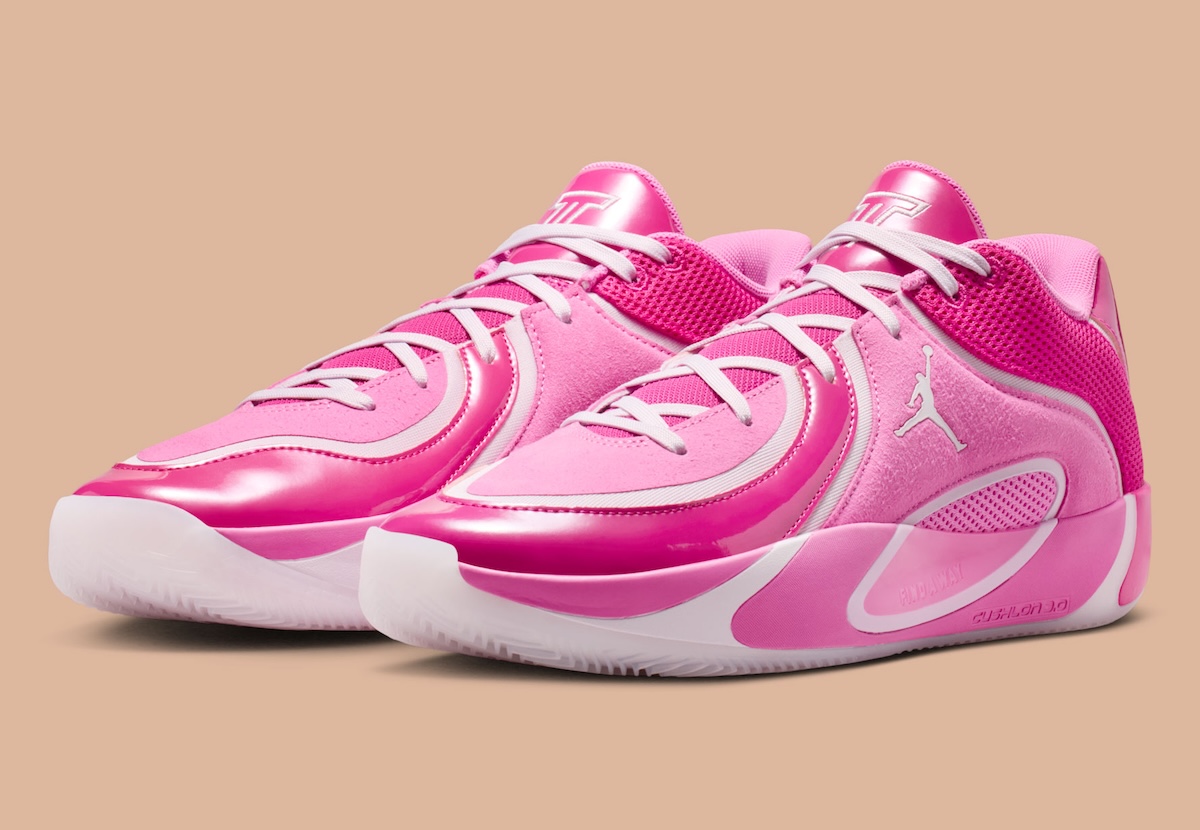 Jordan Tatum 4「China Rose」が登場！スエード×パテントの全身ピンク