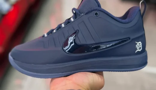 Nike Book 2「Detroit Tigers」が7月8日海外発売！Devin Bookerが地元デトロイトへ捧げるネイビー仕様【IM4667-400】