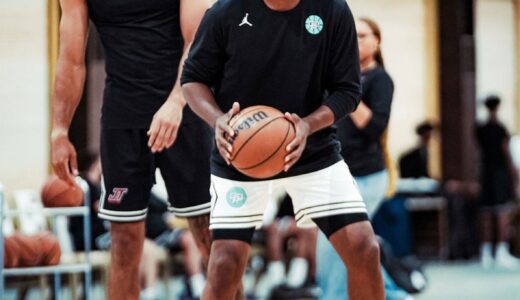 テイタム&クリス・ポールがラスベガスで限定PE披露　Jordan Tatum 4とJordan Triangleがベガス仕様の派手カラーに