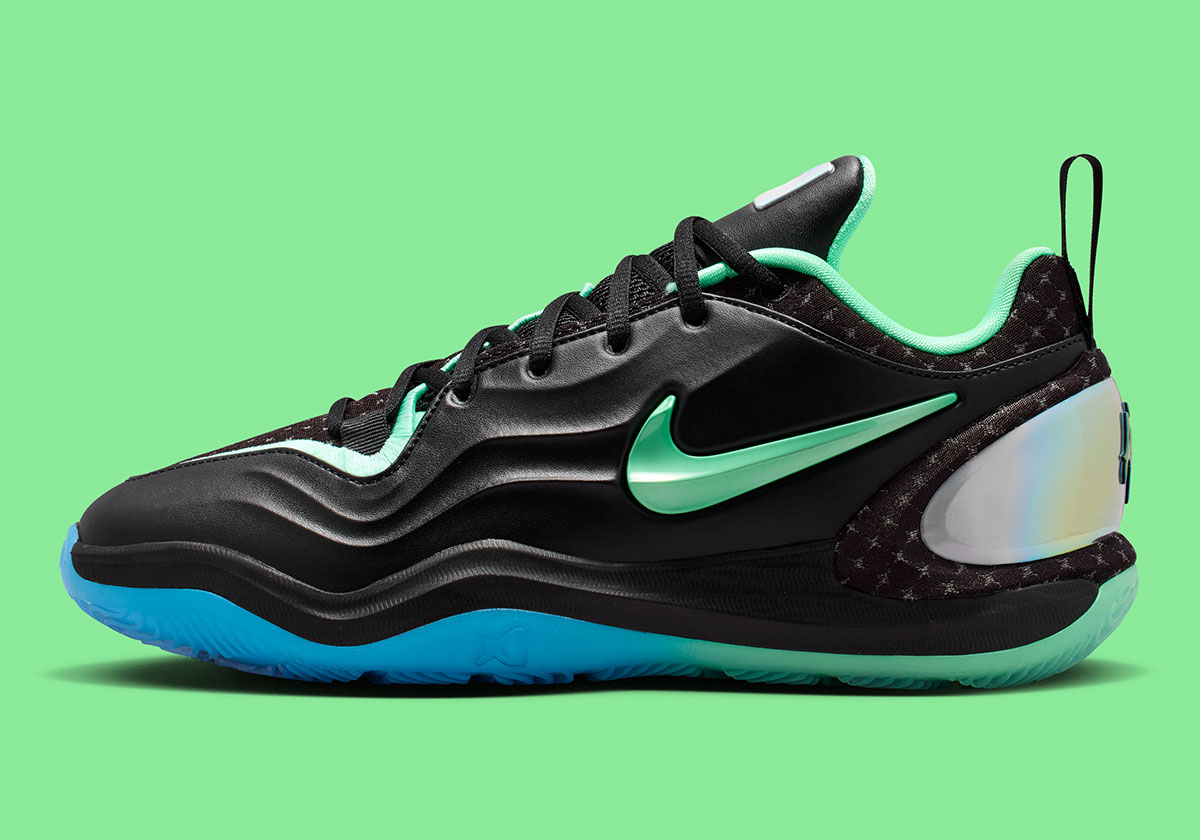 Nike A'Two Nike Nationals