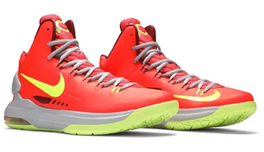 Nike KD 5「DMV」が2027年に約15年ぶり復刻へ！マンボソース着想のブライトクリムゾンが帰ってくる
