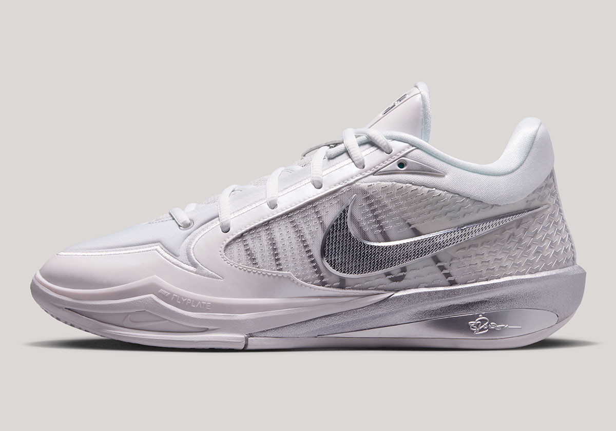 Nike Sabrina 4 Light Work