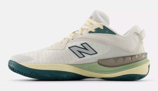 New Balance Hesi Low v2×Cooper Flagg、ルーキーの原点メイン州を刻む一足