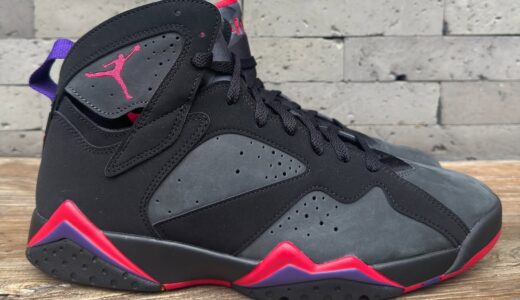 Air Jordan 7 OG「Playoffs」が2027年2月20日海外発売！ブラック×ダークスモーク×トゥルーレッドの名作カラーが$215で復活【JJ5628-001】