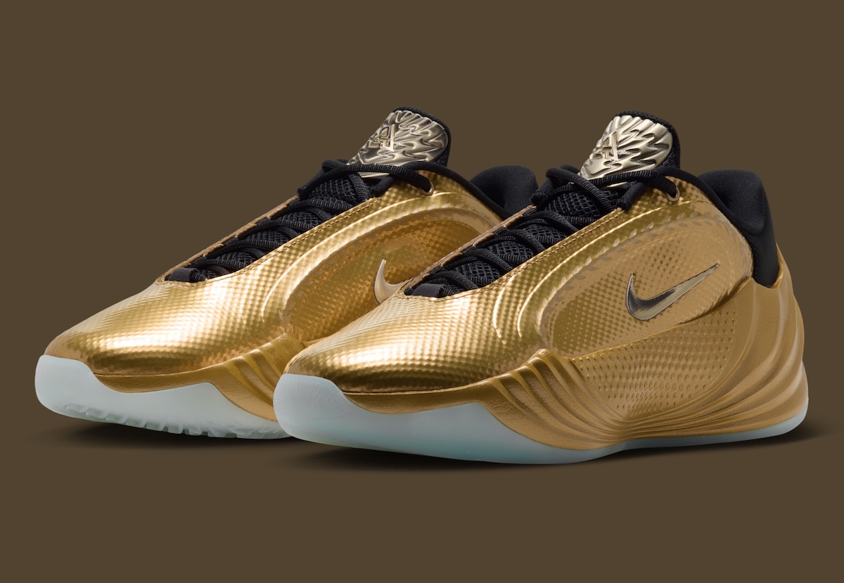 Nike Giannis Freak 8「Metallic Gold」が2026年秋に海外発売！アッパー全面をゴールドで覆う$115の大胆カラー【IO3142-700】