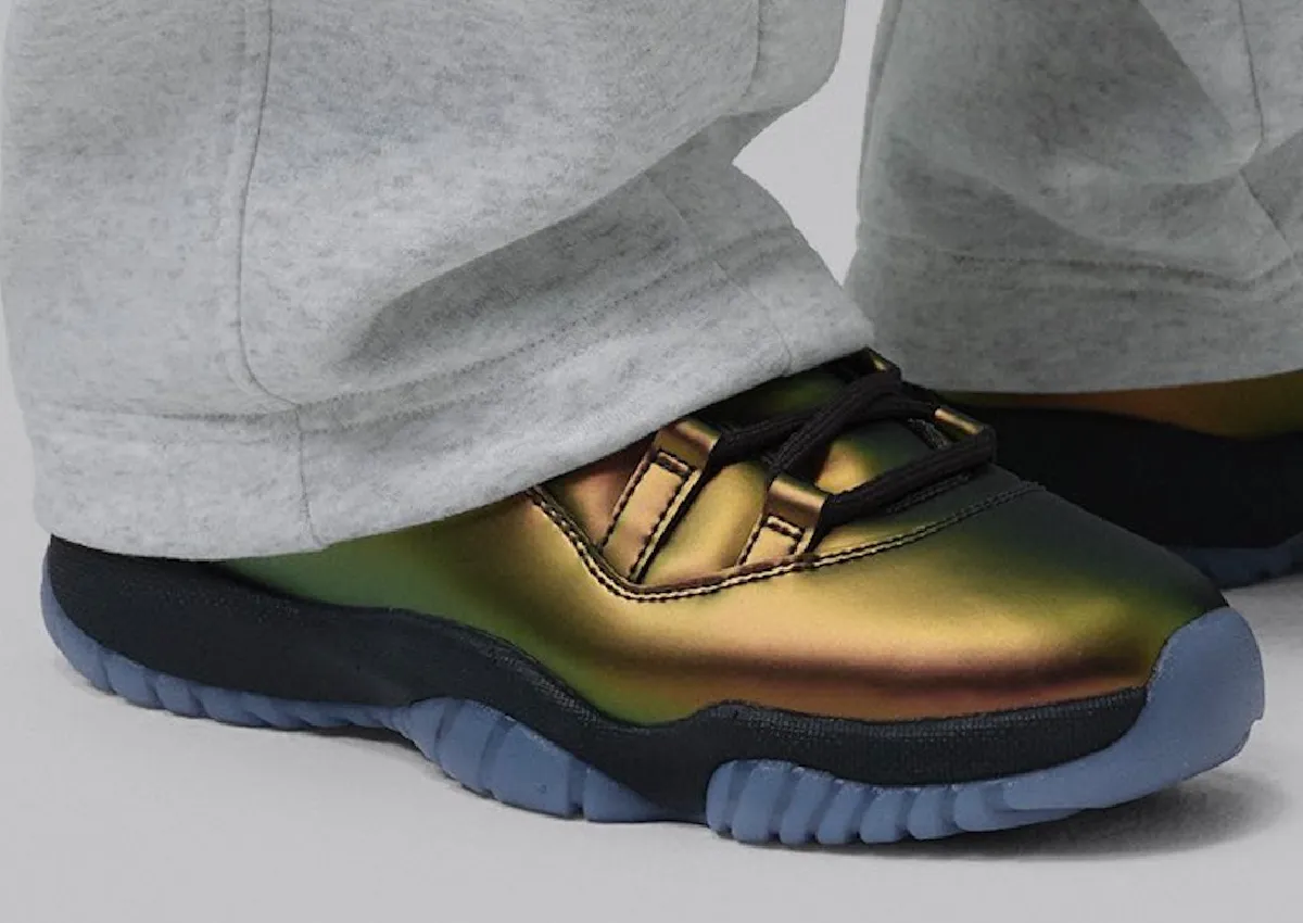 Air Jordan 11 Women's Space Jam