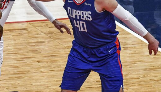 ペイサーズのズバッツ、ハリバートンの速攻に適応中！夏を欧州で鍛え早期帰米、「連係に時間はいらない」とリーグ屈指の高速オフェンスへ