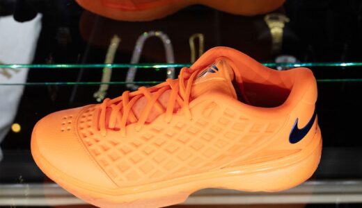 ブランソンのNike Kobe 3 Low Protro「Arancia」PEがFoot Lockerのポップアップで限定販売！リング授与式前に行列、一般発売は12月11日