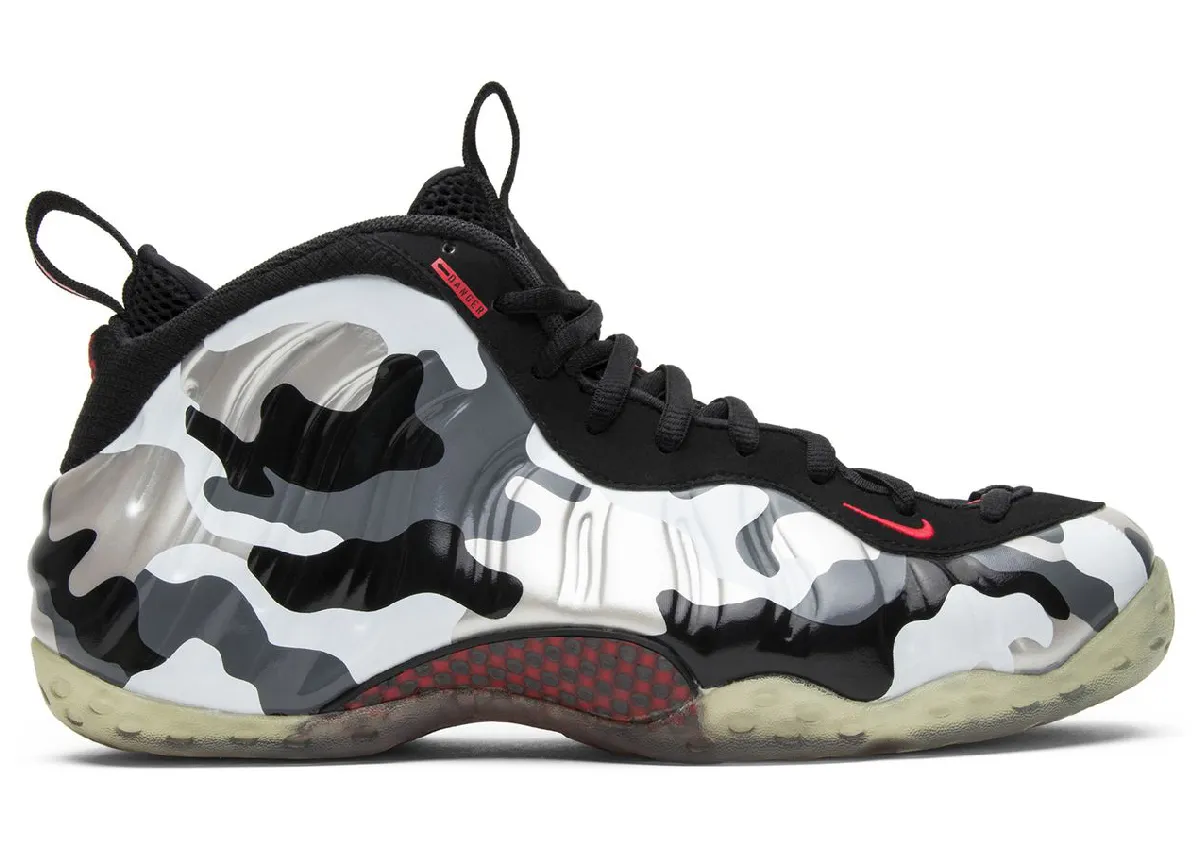 Nike Air Foamposite One Fighter Jet
