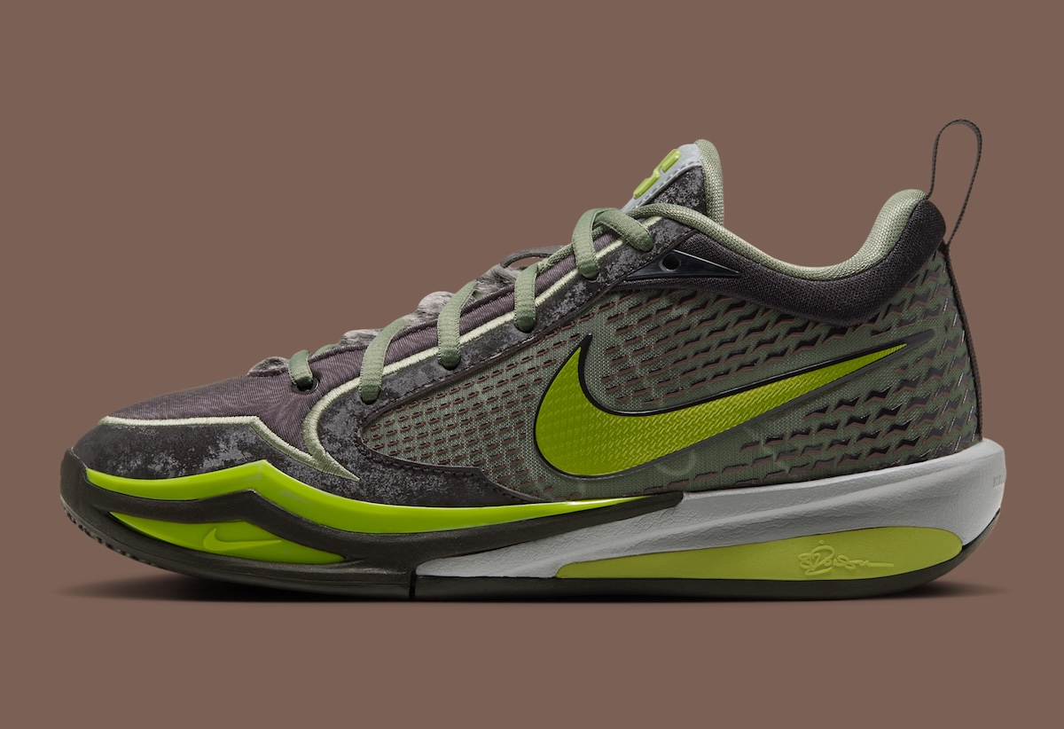 Nike Sabrina 4 GS Moonball IZ1707-201